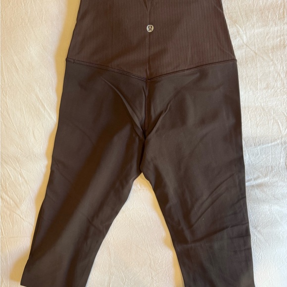 LULULEMON super high rise align leggings 28” - Picture 2 of 4